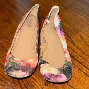 Mossimo Supply Co. Multicolor Floral Flats
